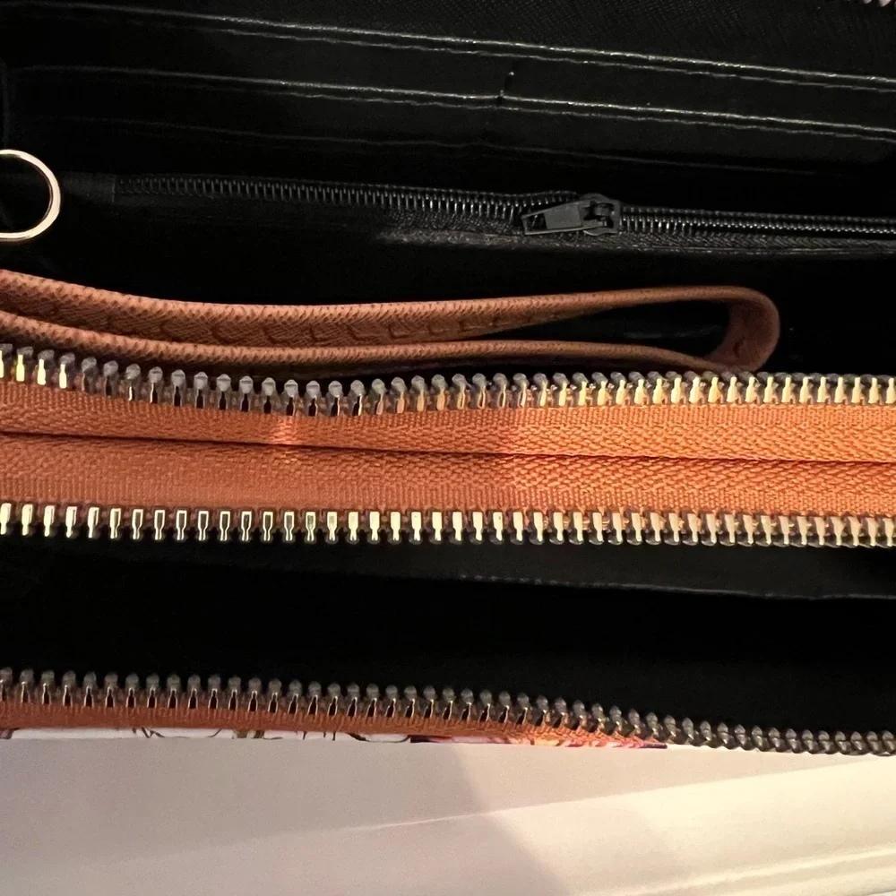 New Double Zipper Wallet Wristlet